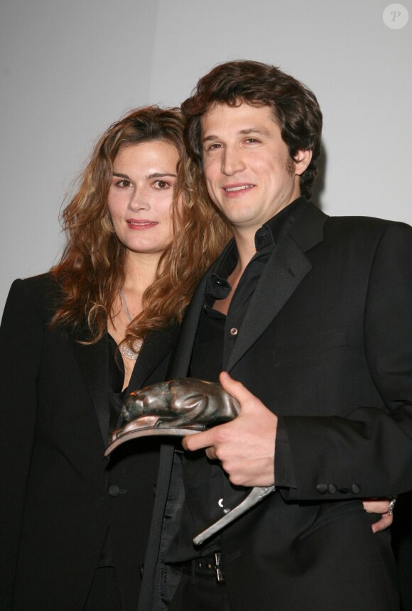 Guillaume Canet lors de la cérémonie des prix Lumières aux côtés de Marina Hands en 2007