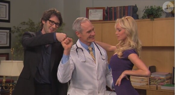 Josh Groban et son médecin démontrent l'efficacité des pilules Josh Groban's Sex Pills dans le Jimmy Kimmel Live