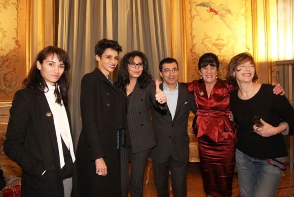 Exclusif - Rachida Brakni, Yamina Benguigui, Jane Birkin lors de la remise de l'insigne de chevalier des Arts et des Lettres à Biyouna, actrice et chanteuse algérienne, au ministère des Affaires Etrangères à Paris, le 26 février 2013