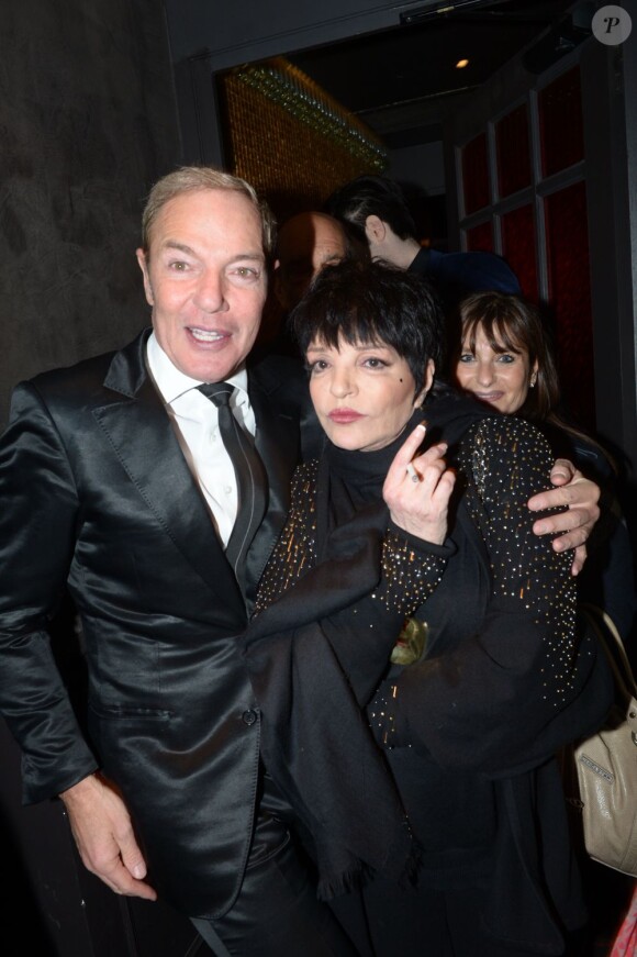 Exclu : Après son concert à l'Olympia, Liza Minnelli s'est rendue "Chez Castel" où l'a accueillie le maître des lieux, Tony Gomez. À Paris, le 5 mars 2013.