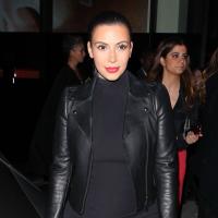Kim Kardashian enceinte : Violents maux de ventre, la star panique en plein vol