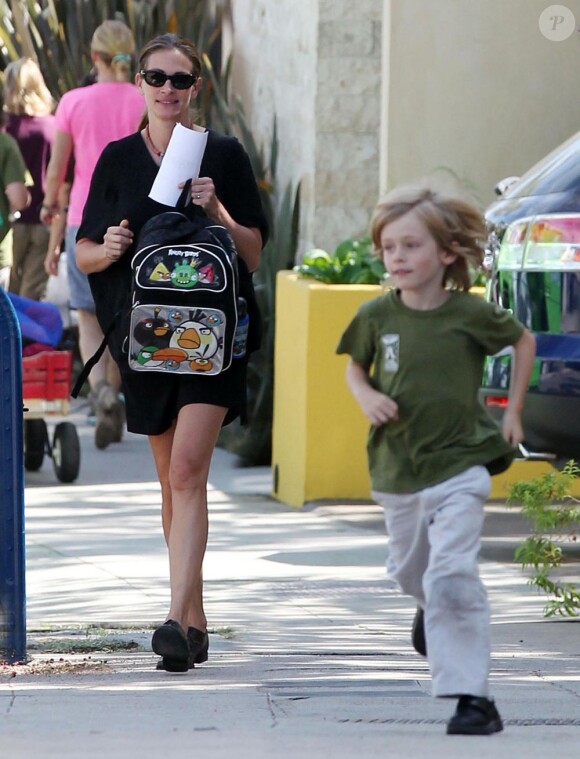 Julia Roberts avec son fils Henry le 21 septmebre 2012 à Los Angeles