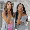 Alessandra Ambrosio et Adriana Lima posent dans les rues de Beverly Hills pour Victoria's Secret, le 7 mars 2013.