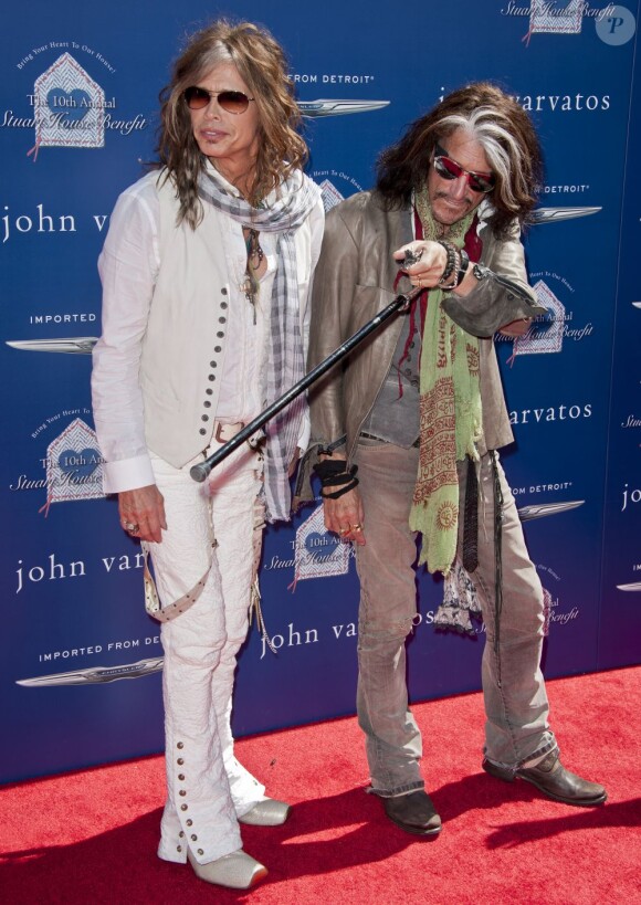 Les gars d'Aerosmith Steven Tyler et Joe Perry au Stuart House Benefit à Los Angeles, le 10 mars 2013.