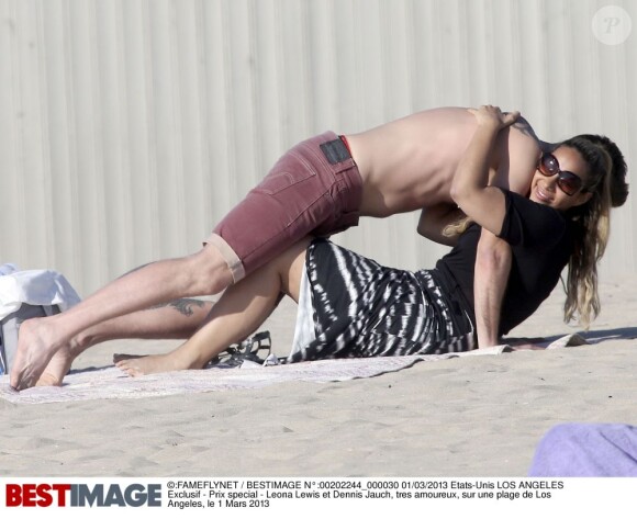 Leona Lewis et son chéri Dennis Jauch, sur la plage à Los Angeles, le 1er mars 2013.