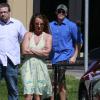 Britney Spears se promène avec David Lucado dans les rues de Thousand Oasks, le 14 mars 2013.