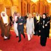Le prince Charles et son épouse Camilla Parker Bowles, duchesse de Cornouailles lors d'une visite de l'assemblée consultative de l'Arabie Saoudite, le 16 mars 2013 à Riyad