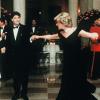 La princesse Diana de Galles, superbe dans une robe Victor Edelstein, danse avec John Travolta, lors d'un dîner d'Etat à la Maison Blanche donné par le président Ronald Reagan et son épouse Nancy, le 9 novembre 1985 à Washington.
Une dizaine de robes iconiques ayant appartenu à la princesse Diana ont été vendues aux enchères par Kerry Taylor Auctions le 19 mars 2013 à Londres, pour un montant avoisinant 840 000 euros, en-decà des espérances.
