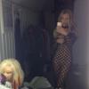 Abbey Clancy prend la pose dans une robe signée Julien Mcdonald qui ne cache rien de ses courbes, le 20 mars 2013