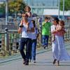 Matthew McConaughey et sa femme Camila Alves, enceinte, avec ses enfants Levi et Vida, à New York le 22 juillet 2012.