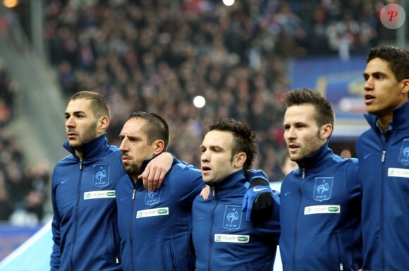 Karim Benzema, Franck Ribery, Mathieu Valbuena, Yohan Cabaye et Raphael Varane au Stade de France pour le match France-Espagne (0-1) le 26 mars 2013.