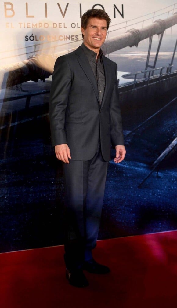 Tom Cruise radieux à la première d'Oblivion à Buenos Aires, le 26 mars 2013.