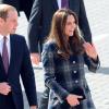 Kate Middleton et le prince William, connus sous le titre de comte et comtesse de Strathearn en Ecosse, sont arrivés le 4 avril 2013 au matin à Glasgow pour une visite de deux jours.