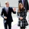 Kate Middleton et le prince William, connus sous le titre de comte et comtesse de Strathearn en Ecosse, sont arrivés le 4 avril 2013 au matin à Glasgow pour une visite de deux jours.