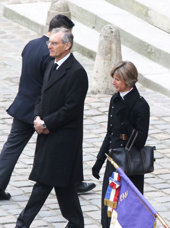 Anne de Laroullière, fille d'Élisabeth de Gaulle - Obsèques d'Élisabeth de Gaulle, décédée à l'âge de 88 ans. La cérémonie a eu lieu en la cathédrale Saint-Louis des Invalides à Paris. Elle était la fille du Général Charles de Gaulle et a été la Présidente de la Fondation Anne de Gaulle de 1979 à 1988. A Paris le 6 avril 2013.