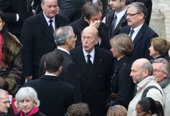 Valéry Giscard d'Estaing et Anne de Laroullière - Obsèques d'Élisabeth de Gaulle, décédée à l'âge de 88 ans. La cérémonie a eu lieu en la cathédrale Saint-Louis des Invalides à Paris. Elle était la fille du Général Charles de Gaulle et a été la Présidente de la Fondation Anne de Gaulle de 1979 à 1988. A Paris le 6 avril 2013.