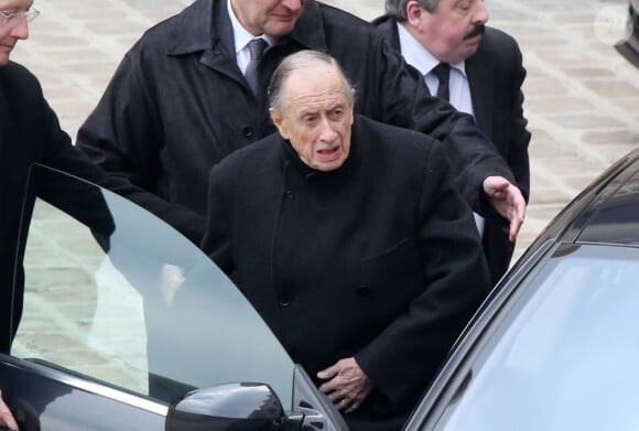 Obsèques d'Élisabeth de Gaulle, décédée à l'âge de 88 ans. La cérémonie a eu lieu en la cathédrale Saint-Louis des Invalides à Paris. Elle était la fille du Général Charles de Gaulle et a été la Présidente de la Fondation Anne de Gaulle de 1979 à 1988. A Paris le 6 avril 2013.