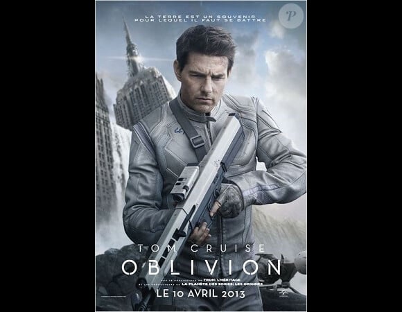 Affiche officielle du film Oblivion.