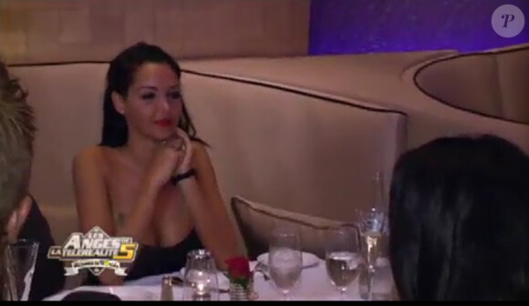 Nabilla dans Les Anges de la télé-réalité 5 sur NRJ 12 le vendredi 12 avril 2013
