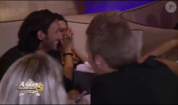 dans Les Anges de la télé-réalité 5 sur NRJ 12 le vendredi 12 avril 2013