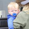 L'actrice Hilary Duff va faire du shopping avec son fils Luca à West Hollywood, le 15 avril 2013.