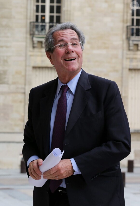 Jean-Louis Debre à Neuilly-sur-Seine le 16 avril 2013 pour le 30e anniversaire de la disparition d'Achille Peretti maire de la ville de 1947 à 1983.