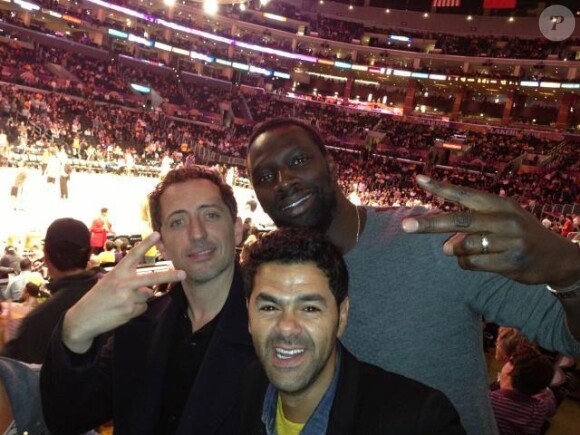 Jamel Debbouze, Omar Sy et Gad Elmaleh au Staples Center de Los Angeles le 17 avril 2013