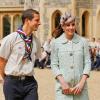 Kate Middleton, duchesse de Cambridge, enceinte de 6 mois et resplendissante dans un manteau Mulberry, lors de la revue nationale des Queen's Scouts au château de Windsor, le 21 avril 2013. Une mission confiée par la reine Elizabeth II.