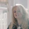Bonnie Tyler dans le clip de Believe in me, qu'elle défendra le 18 mai 2013 à l'Eurovision.