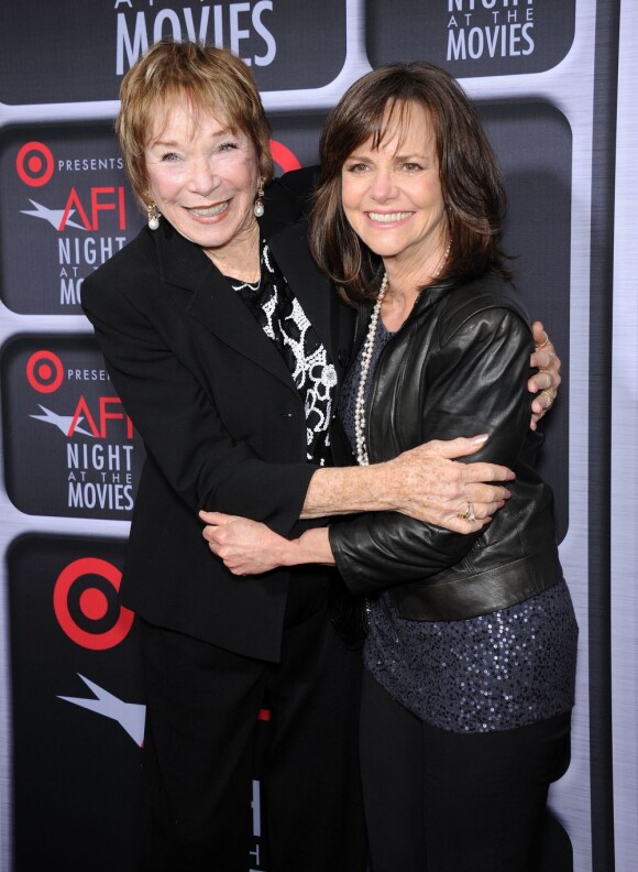 Shirley MacLaine et Sally Field lors de la soirée AFI Night At The Movies 2à Los Angeles le 24 avril 2013