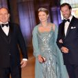  Le prince Albert II de Monaco, le grand-duc héritier de Luxembourg, le prince Guillaume, et son épouse, la grande-duchesse héritière Stéphanie - Dîner d'adieu de la reine Beatrix des Pays-Bas au Rijksmuseum à Amsterdam, le 29 avril 2013. 