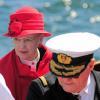 Margrethe II de Danemark et le prince Henrik ont embarqué à bord du yacht royal, le Dannebrog, le 3 mai 2013 à Copenhague, marquant le coup d'envoi de leur tournée estivale annuelle. Premier arrêt : Helsingor.