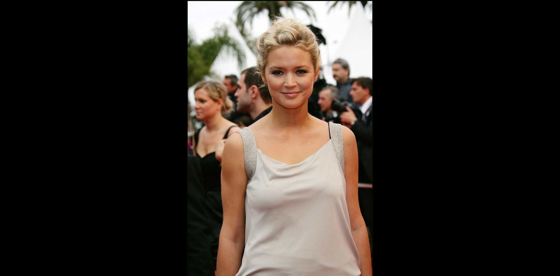 Le nom de la remplaçante de Virginie Efira aux commandes de Nouvelle Star est... - Purepeople
