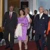 Le roi Carl XVI Gustaf et la reine Silvia au centre J. F. Kennedy Centre for the Performing Arts le 9 mai 2013, dans le cadre de leur visite aux Etats-Unis pour le 375e anniversaire de l'arrivée des premiers colons suédois et de leur installation dans le Delaware.