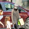 Halle Berry, enceinte, emmène sa fille Nahla à son école à Los Angeles le 8 mai 2013. La petite fille ne semblait pas très enchantée d'aller à l'école ce jour-là.