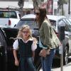 Jennifer Garner et Violet dans les rues de Brentwood, Los Angeles, le 8 mai 2013
