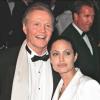 "File picture dated 25/03/2001 of US actor Jon Voight et sa fille Angelina Jolie, le 25 mars 2001