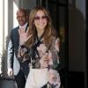 Jennifer Lopez quitte la soirée Nuvo Tv Upfront à New York, le 15 mai 2013.