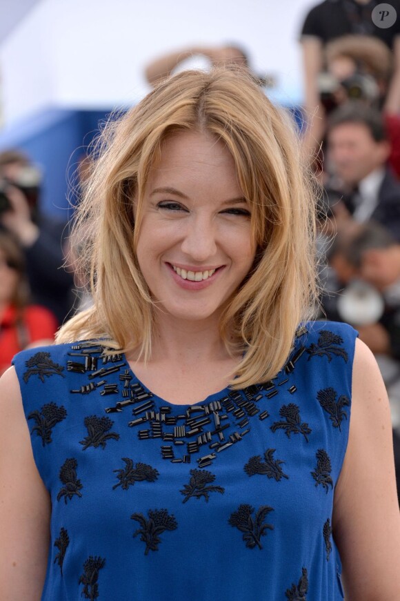 Ludivine Sagnier lors du photocall du jury Un Certain Regard au Palais Des Festivals à Cannes, le 16 mai 2013.