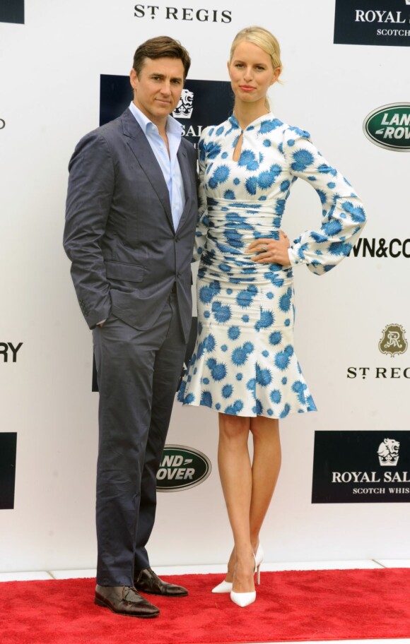 Archie Drury et Karolina Kurkova lors du match Sentebale Royal Salute Polo Cup à Greenwich, Connecticut, le 15 mai 2013 lors de la visite officielle du prince Harry aux Etats-Unis.
