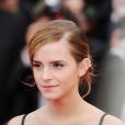 Emma Watson lors de la montée des marches du film The Bling Ring pour l'ouverture d'Un Certain Regard au Festival du film de Cannes, le 16 mai 2013.