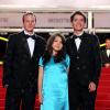 Armando Espitia, Andrea Vergara et Amat Escalante pendant la montée des marches du film Heli au Festival de Cannes 2013, le 16 mai.