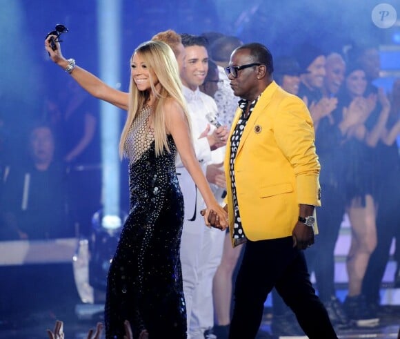 Mariah Carey et Randy Jackson sur la scène de la finale de la 12e saison d'American Idol, à Los Angeles, le 16 mai 2013.