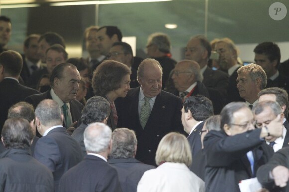 Le roi Juan Carlos Ier d'Espagne, la reine Sofia à ses côtés, présidait le 17 mai 2013 à Santiago Bernabeu la finale de la Coupe du Roi, soldée par la victoire de l'Atletico aux dépens du Real, 2-1 après prolongations.