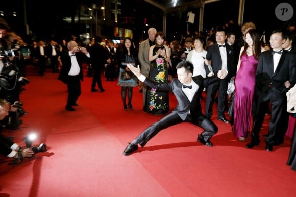 Ambiance Kung Fu lors de la montée des marches lors du 66e Festival de Cannes le 20 mai 2013.