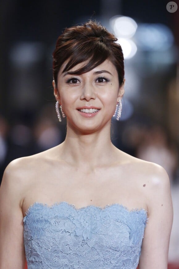 Nanako Matsushima pendant la montée des marches lors du 66e Festival de Cannes le 20 mai 2013.