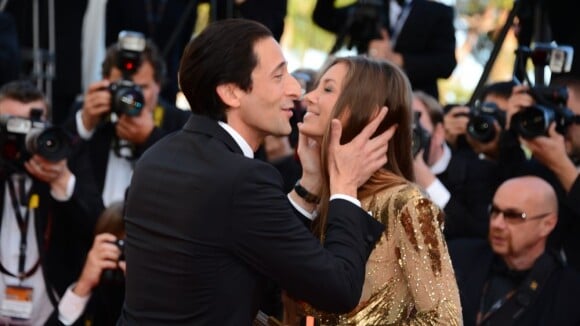 Cannes 2013 : Adrien Brody fou amoureux face à la divine Jessica Chastain
