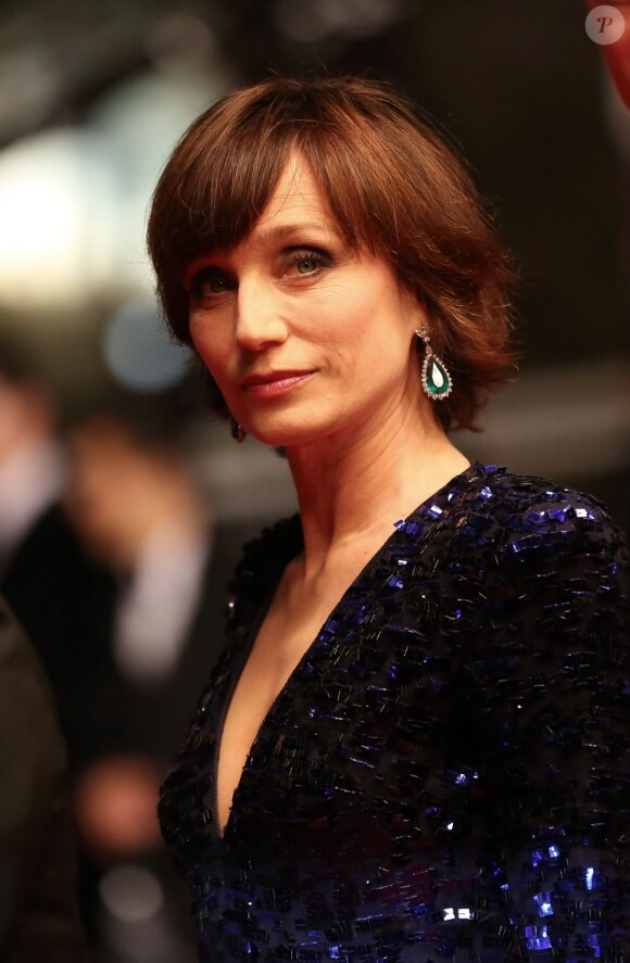Kristin Scott Thomas à la montée des marches du film Only God Forgives lors du 66e festival du film de Cannes, le 22 mai 2013.