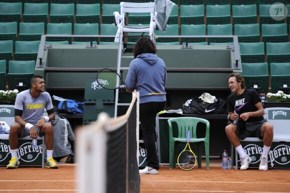 Jo-Wilfried Tsonga à l'entraînement sur la terre rouge de Roland Garros à Paris, le 22 mai 2013