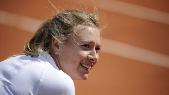 Roland-Garros 2013: Sharapova, Federer, Tsonga, sourires et rires au rendez-vous